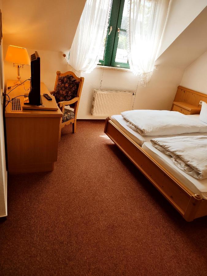 Hotel Stadt Ольбернхау Экстерьер фото